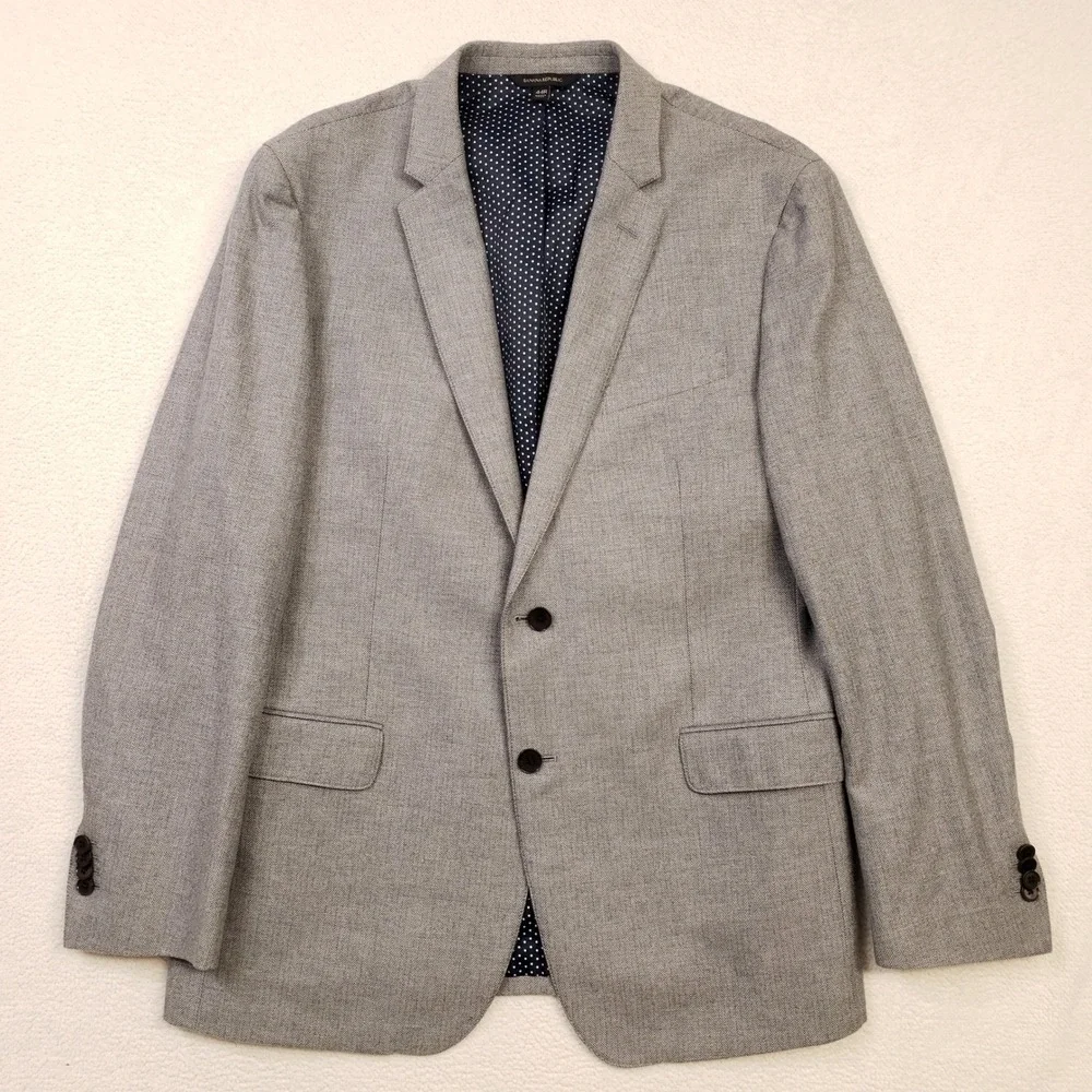 Banana Republic Sport Coat Mens 44R Gray Herringbone Slim Fit Cotton Blazer